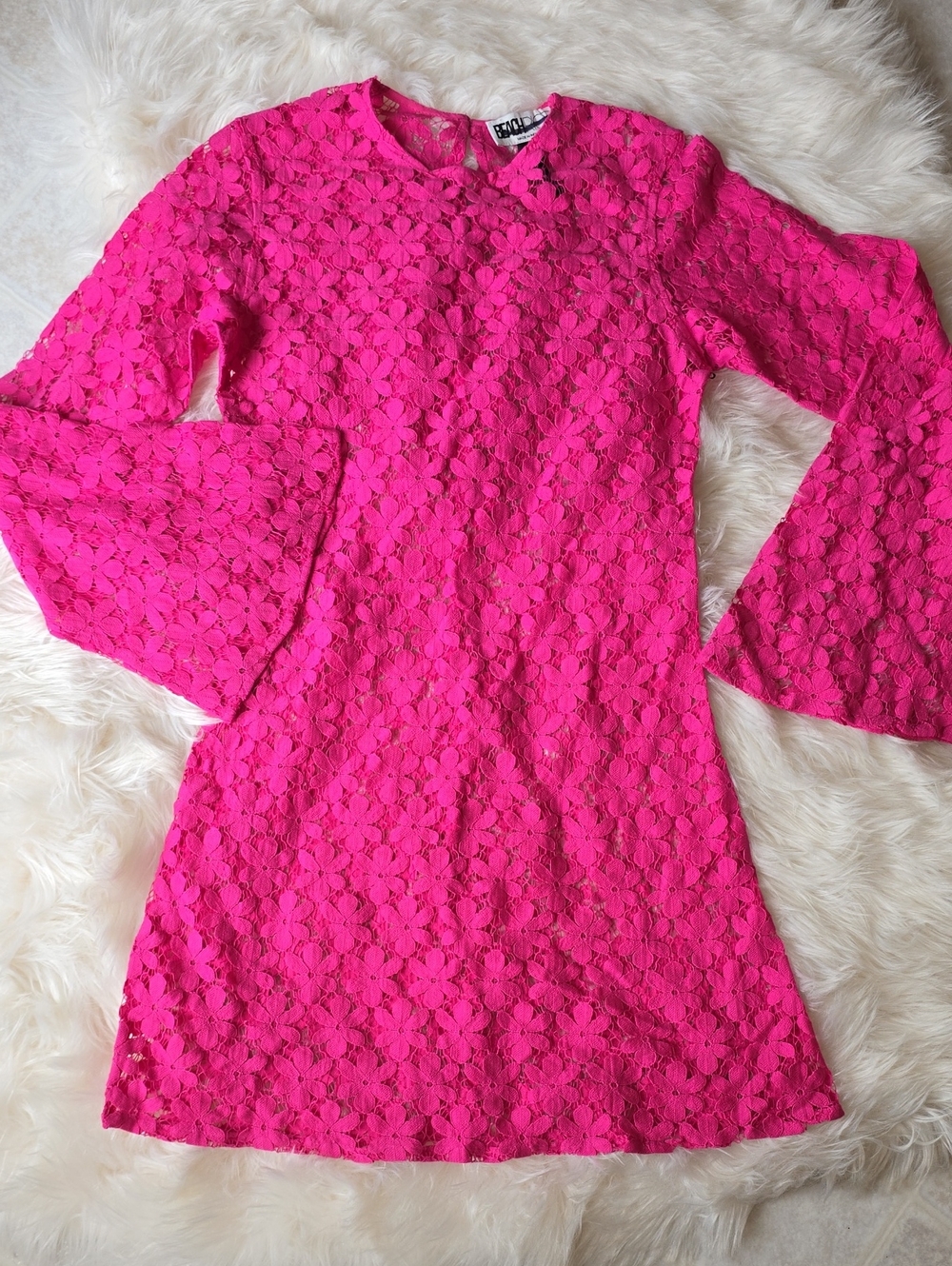 Beach Riot Goldie Dress in bright fuchsia SIZE M